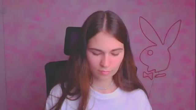 Image 4 of elsa_mur Stream on Chaturbate on 16 days ago