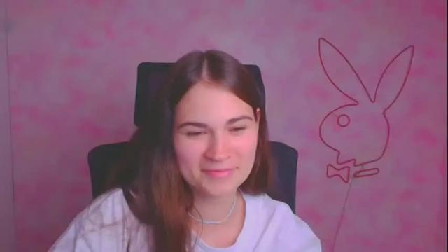 Image 8 of elsa_mur Stream on Chaturbate on 16 days ago