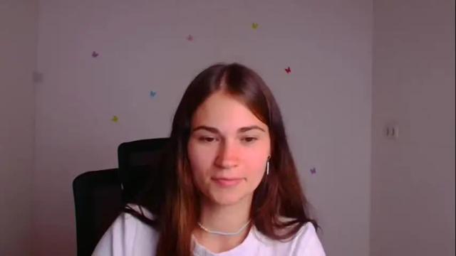 Image 3 of elsa_mur Stream on Chaturbate on 12 days ago