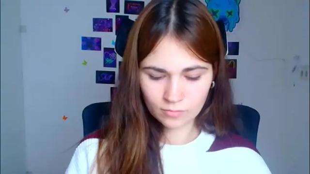 Image 4 of elsa_mur Stream on Chaturbate on 1 month ago