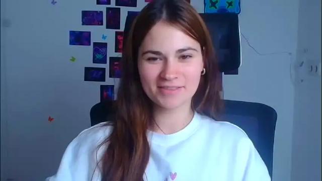 Image 12 of elsa_mur Stream on Chaturbate on 1 month ago
