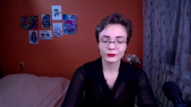 Image 10 of elsa_muscari Stream on Chaturbate on 15 months ago