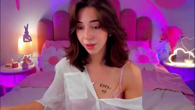 Image 12 of elsa_xo Stream on Chaturbate on 2 months ago