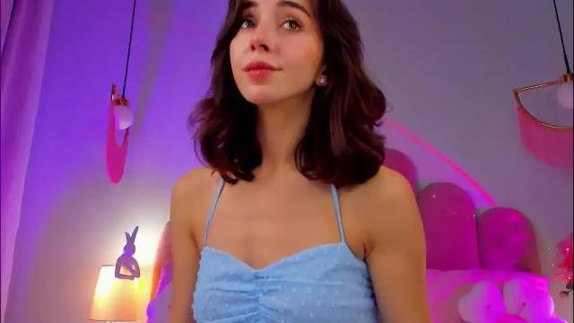 Image 12 of elsa_xo Stream on Chaturbate on 2 months ago