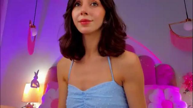 Image 8 of elsa_xo Stream on Chaturbate on 2 months ago