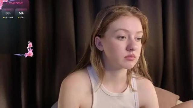 Image 11 of elsacarterr Stream on Chaturbate on 1 month ago