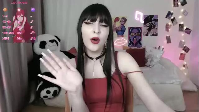 Image 8 of elsaneal Stream on Chaturbate on 2 months ago