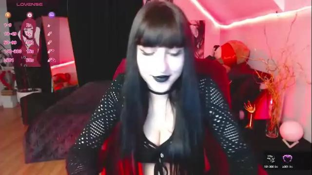 Image 4 of elsaneal Stream on Chaturbate on 1 month ago