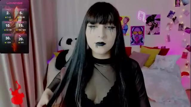 Image 8 of elsaneal Stream on Chaturbate on 2 days ago