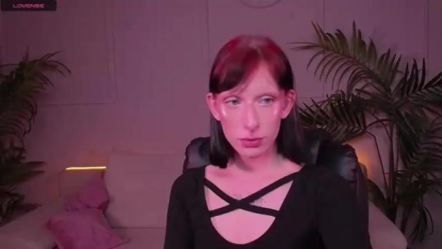 Image 7 of elsie_davis Stream on Chaturbate on 19 months ago