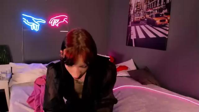 Image 2 of elsie_davis Stream on Chaturbate on 18 months ago