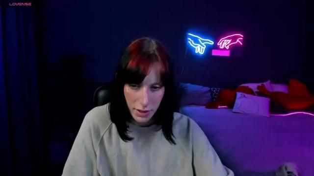 Image 11 of elsie_davis Stream on Chaturbate on 18 months ago