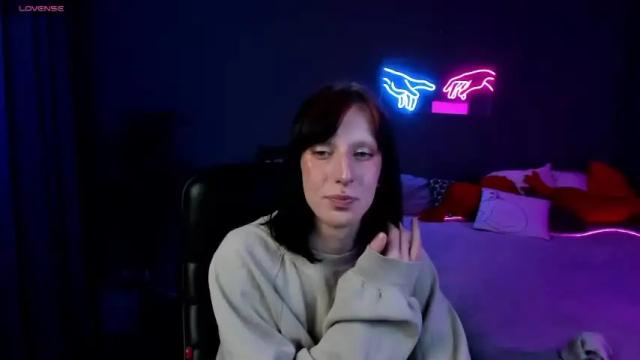 Thumbnail 2, elsie_davis's Stream at Chaturbate, 18 months ago