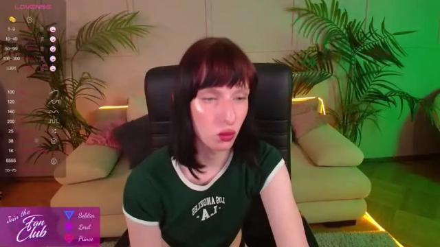 Image 3 of elsie_davis Stream on Chaturbate on 16 months ago