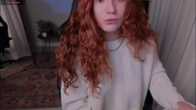Image 10 of elsie_ginger Stream on Chaturbate on 2 months ago