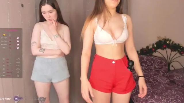 Image 2 of elsiecaitlin Stream on Chaturbate on 17 months ago