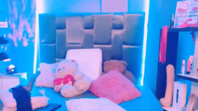 Image 2 of elsiemorriis Stream on Chaturbate on 20 months ago