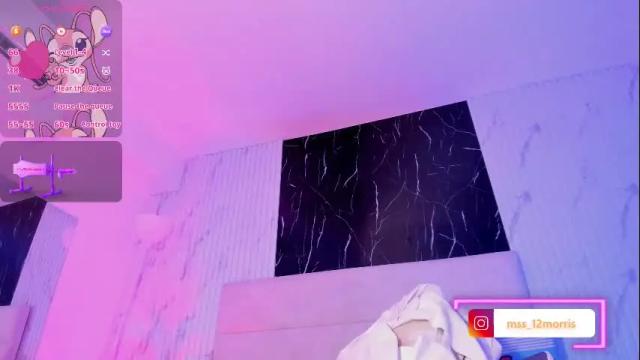 Image 12 of elsiemorriis Stream on Chaturbate on 4 months ago