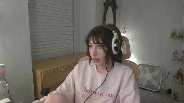 Thumbnail 1, elslove's Stream at Chaturbate, 27 days ago