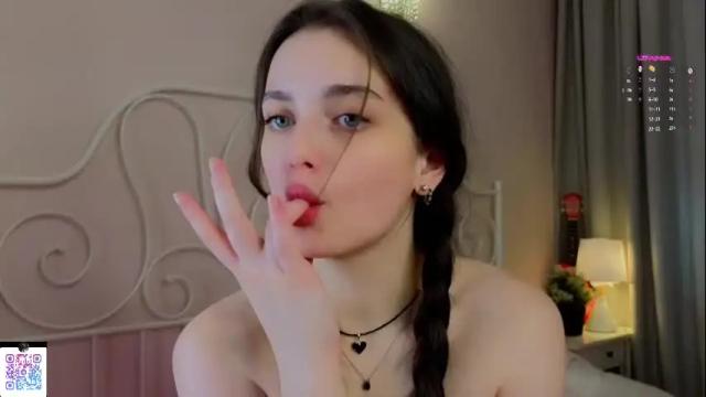 Image 8 of elviablowe Stream on Chaturbate on 1 month ago