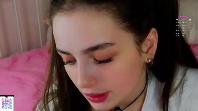 Image 12 of elviablowe Stream on Chaturbate on 29 days ago