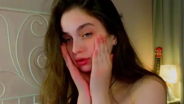 Image 2 of elviablowe Stream on Chaturbate on 24 days ago