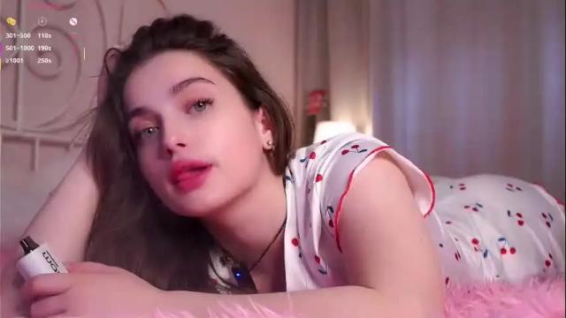 Image 8 of elviablowe Stream on Chaturbate on 3 days ago