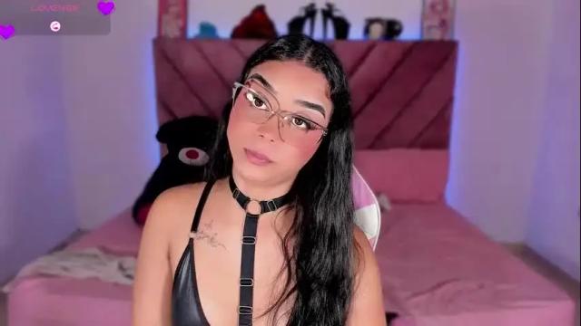 Image 11 of ely_doll Stream on Chaturbate on 1 month ago