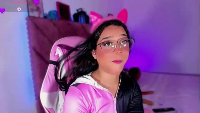 Image 10 of ely_doll Stream on Chaturbate on 4 days ago