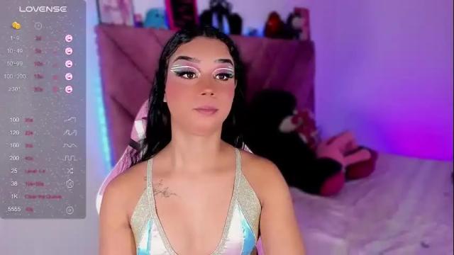 Image 11 of ely_doll Stream on Chaturbate on 4 months ago