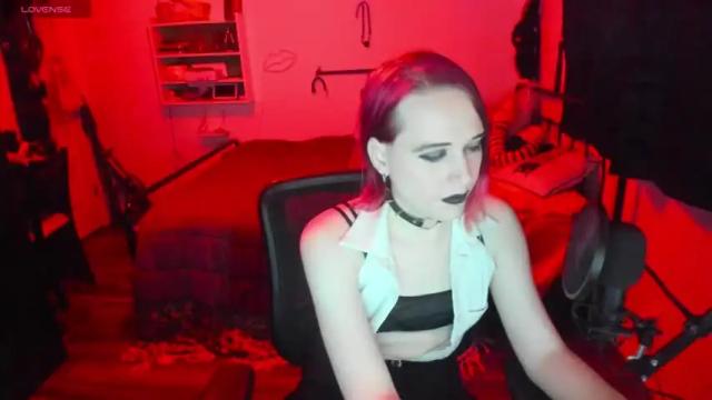 Image 3 of elyzababy Stream on Chaturbate on 18 months ago
