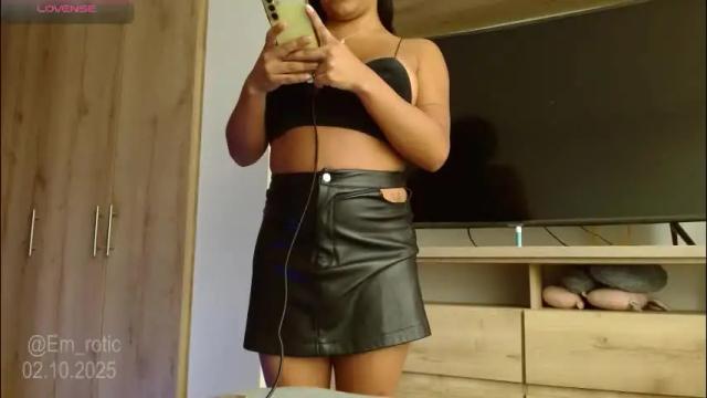 Image 12 of em_rotic Stream on Chaturbate on 20 days ago