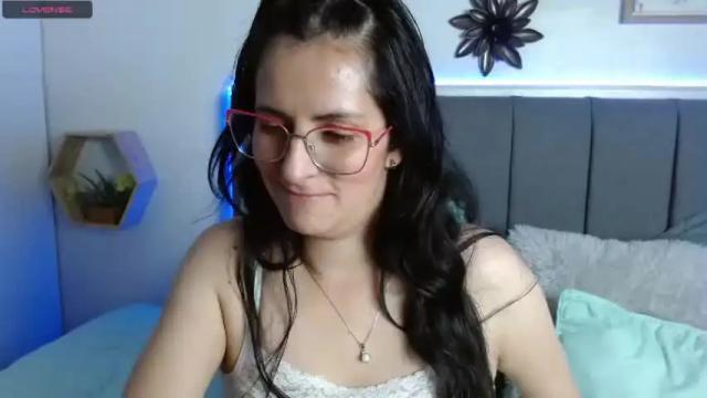 Thumbnail 3, ema1_'s Stream at Chaturbate, 22 months ago