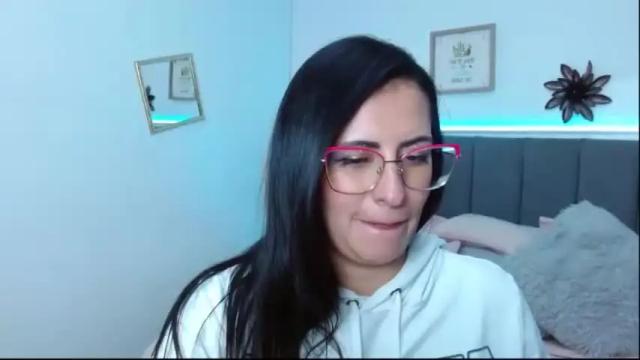 Thumbnail 2, ema1_'s Stream at Chaturbate, 21 months ago