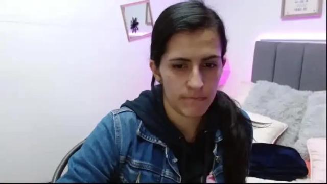 Thumbnail 1, ema1_'s Stream at Chaturbate, 21 months ago