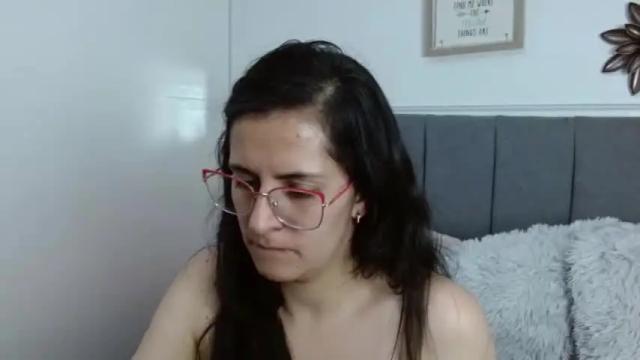 Thumbnail 1, ema1_'s Stream at Chaturbate, 21 months ago