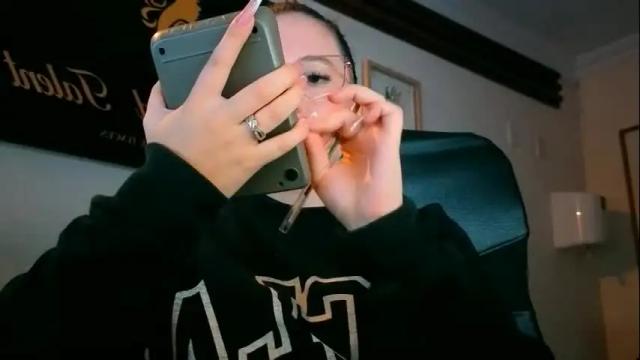 Thumbnail 2, ema_04's Stream at Chaturbate, 2 months ago