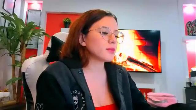 Thumbnail 1, ema_04's Stream at Chaturbate, 2 months ago