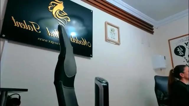 Image 12 of ema_04 Stream on Chaturbate on 2 months ago