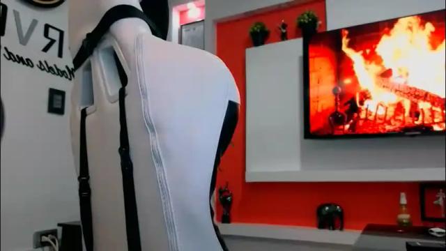 Thumbnail 1, ema_04's Stream at Chaturbate, 1 month ago