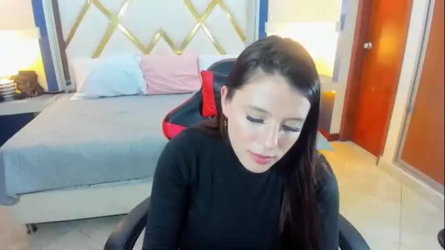 Thumbnail 1, ema_04's Stream at Chaturbate, 5 days ago