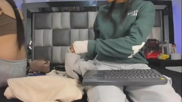 Thumbnail 1, ema_and_camila's Stream at Chaturbate, 2 months ago
