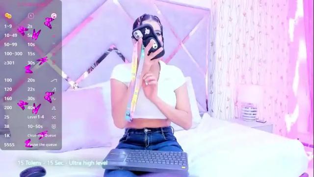 Image 8 of ema_lambert Stream on Chaturbate on 23 days ago