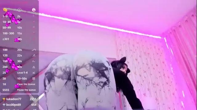 Image 10 of ema_lambert Stream on Chaturbate on 18 days ago