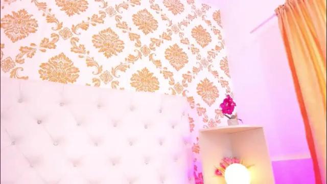 Image 4 of ema_lambert Stream on Chaturbate on 1 month ago