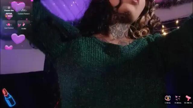 Thumbnail 1, ema_ploxx's Stream at Chaturbate, 1 month ago