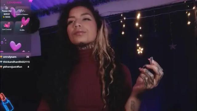 Image 4 of ema_ploxx Stream on Chaturbate on 29 days ago