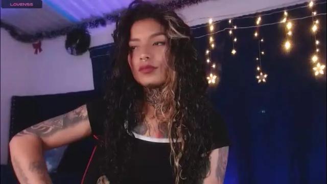 Image 7 of ema_ploxx Stream on Chaturbate on 22 days ago