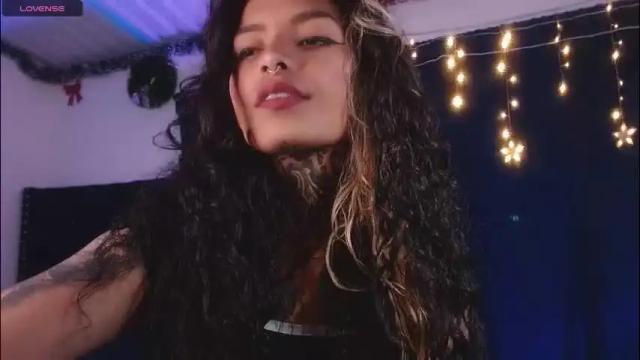 Image 8 of ema_ploxx Stream on Chaturbate on 22 days ago