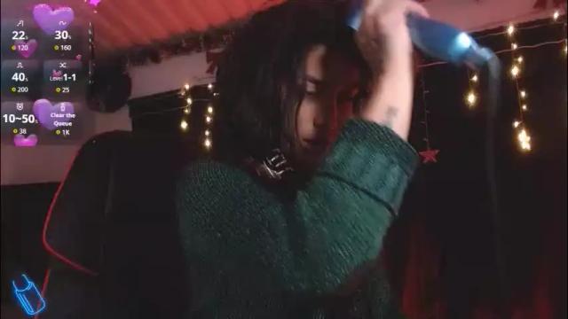 Image 6 of ema_ploxx Stream on Chaturbate on 15 days ago